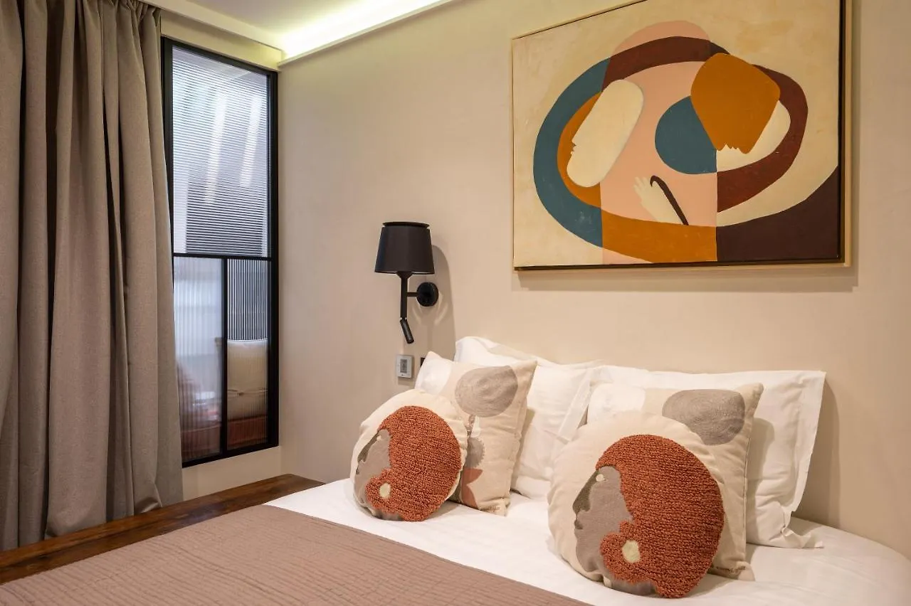 New Art Gallery Loft In The Heart Of Paris 15